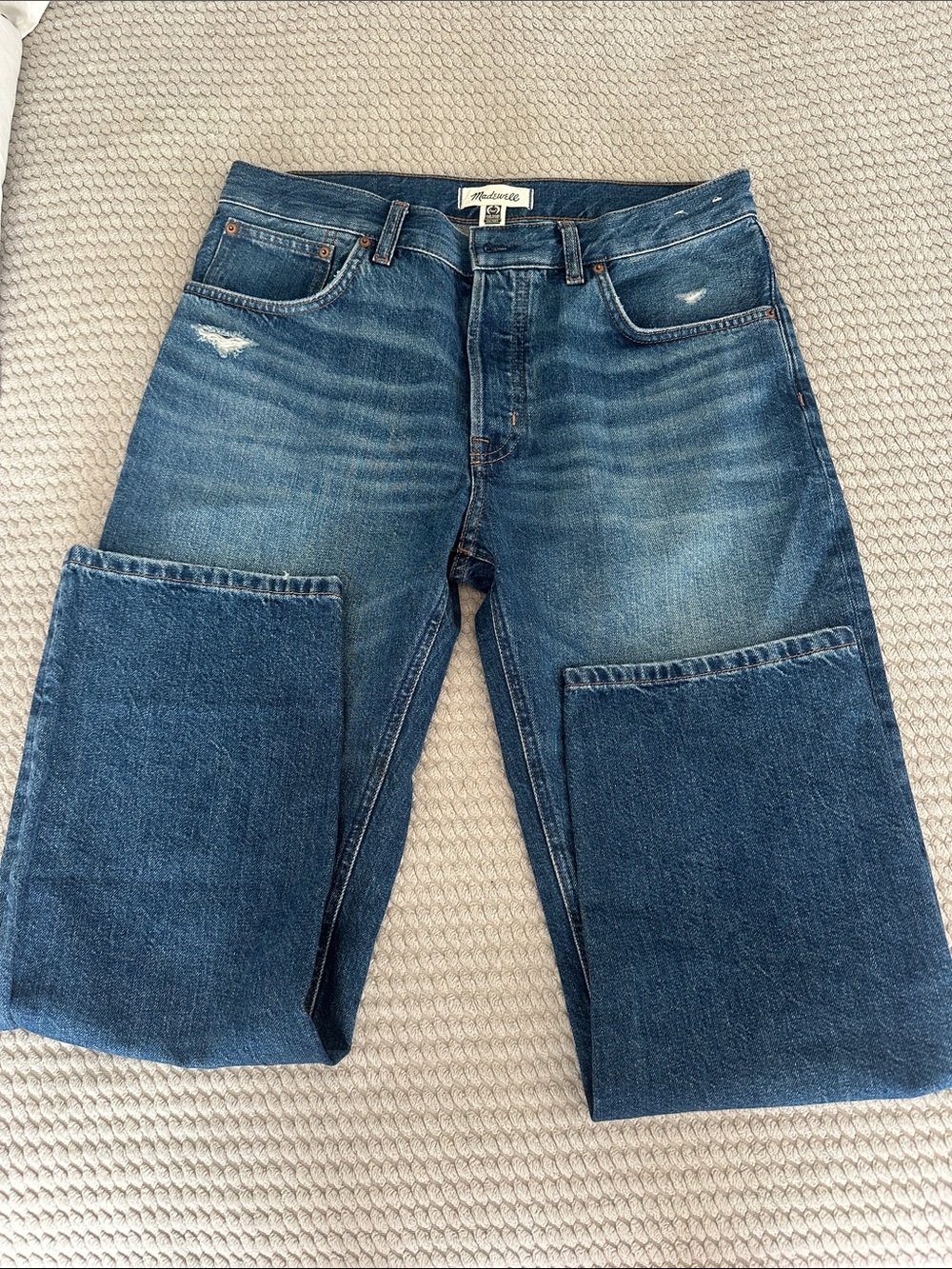 Like new Madewell Curvy Dean Easy  Distressed Dark Blue Straight Jeans